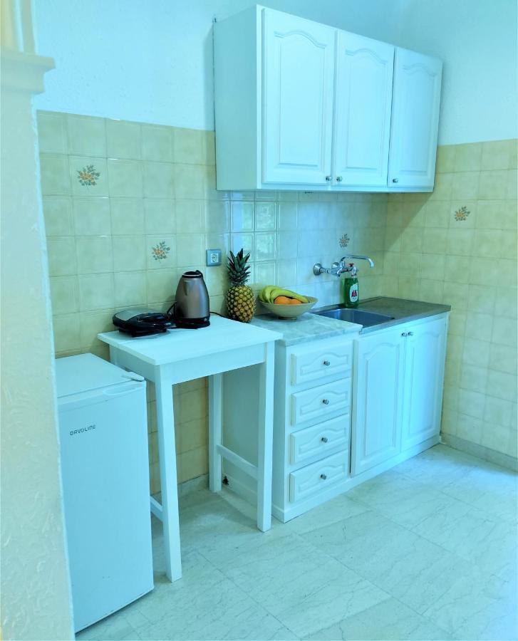 Jo-Annes Apartments Kontokali Zewnętrze zdjęcie